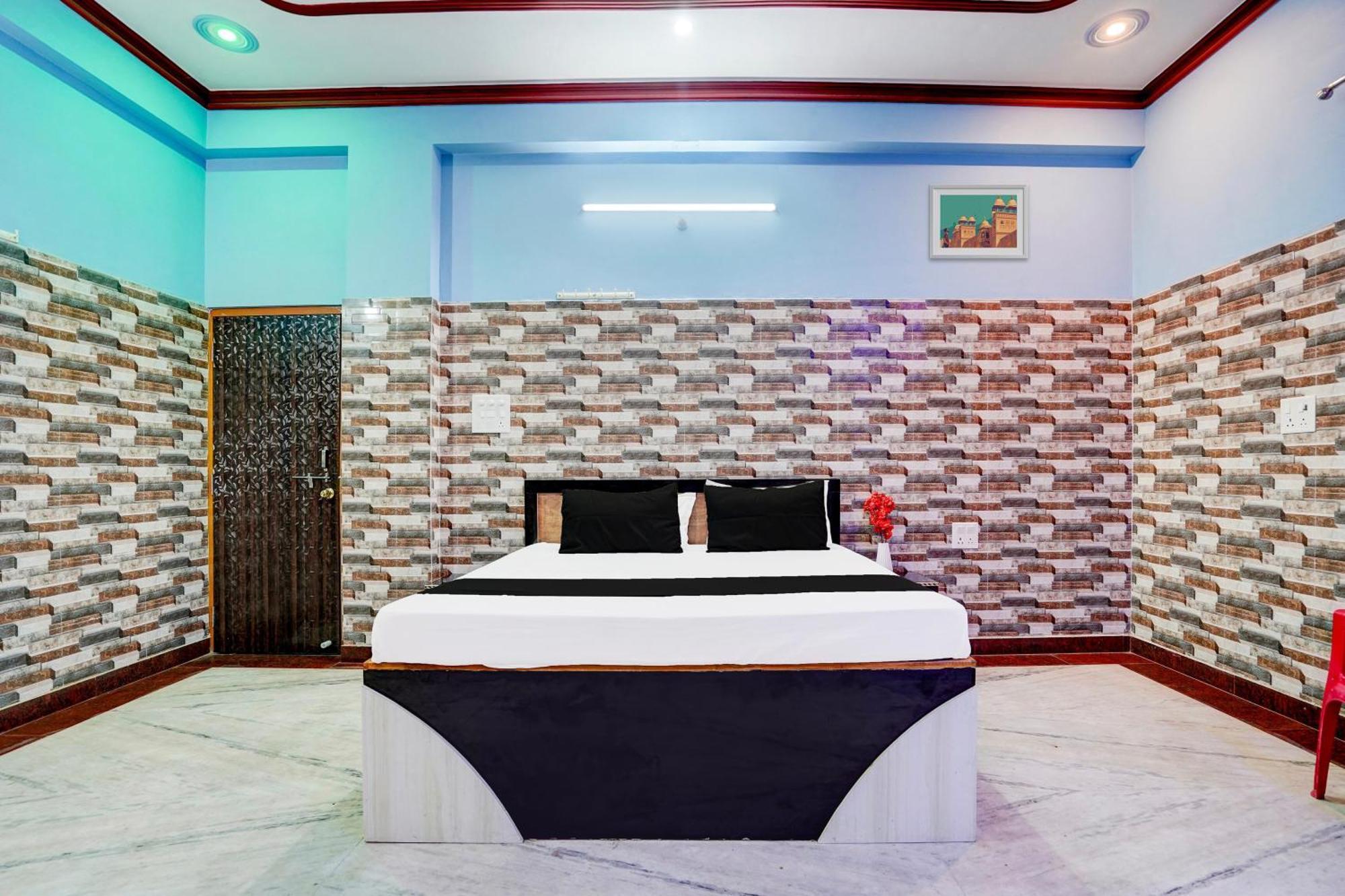 Hotel O J.D. Palace Varanasi Exterior foto